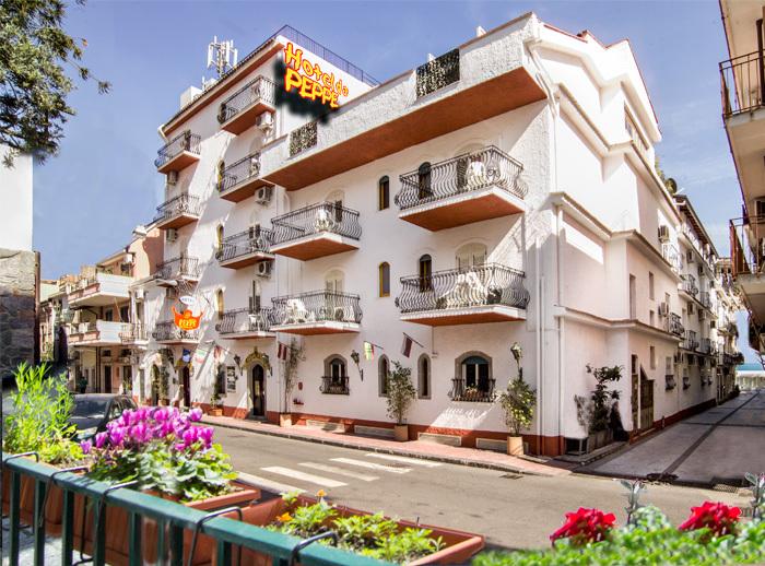 Da Peppe Hotel Letojanni — Таорміна, Італія мініатюра 27