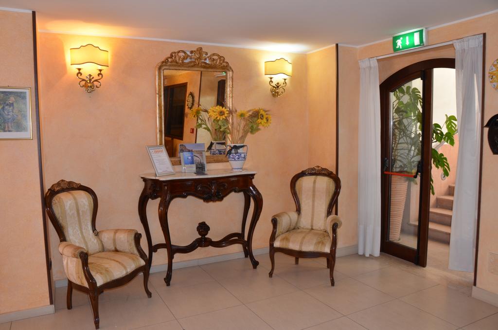 Kalos Hotel — о. Сицилія, Італія мініатюра 23