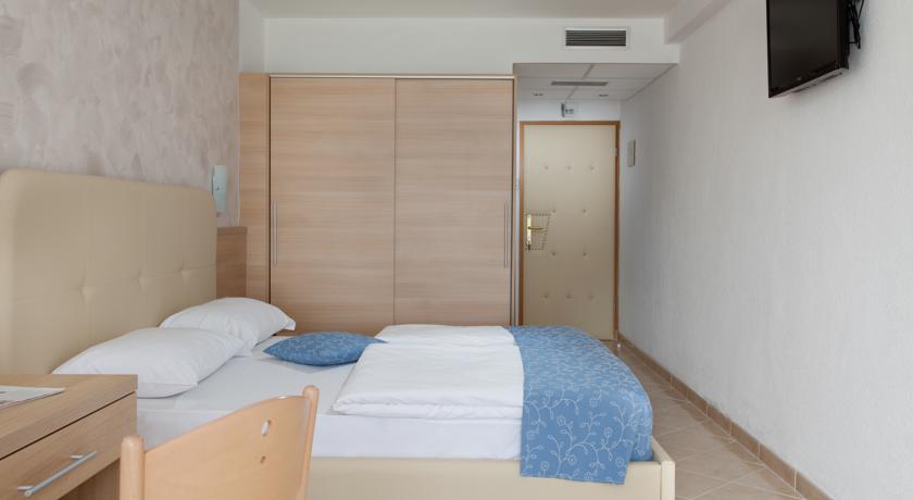 Mimosa-Lido Palace Hotel, П-ів Істрія, Хорватія мініатюра 45