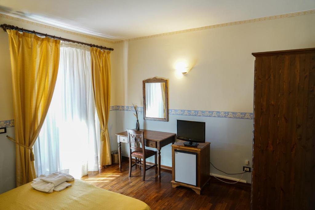 Stesicorea Palace Hotel — о. Сицилія, Італія мініатюра 8