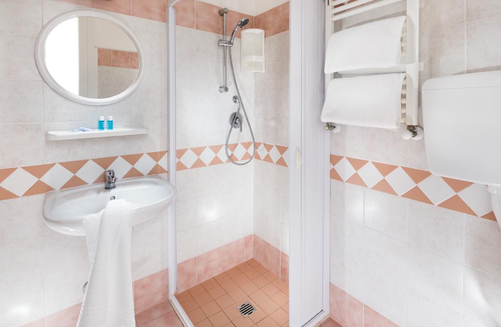 Carnaby Hotel Viserba — Емілія Романья, Італія мініатюра 7