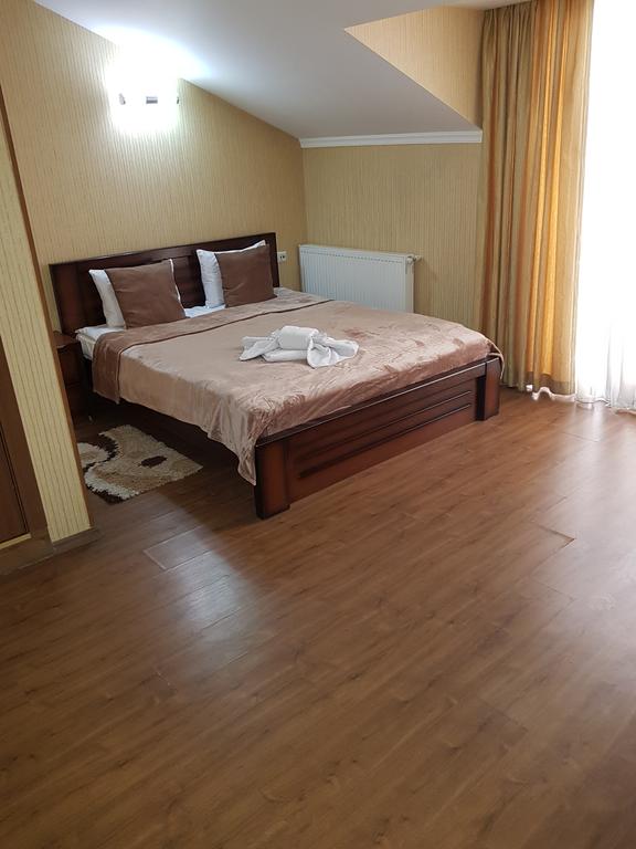 Danisimo Hotel — Тбілісі, Грузія мініатюра 15