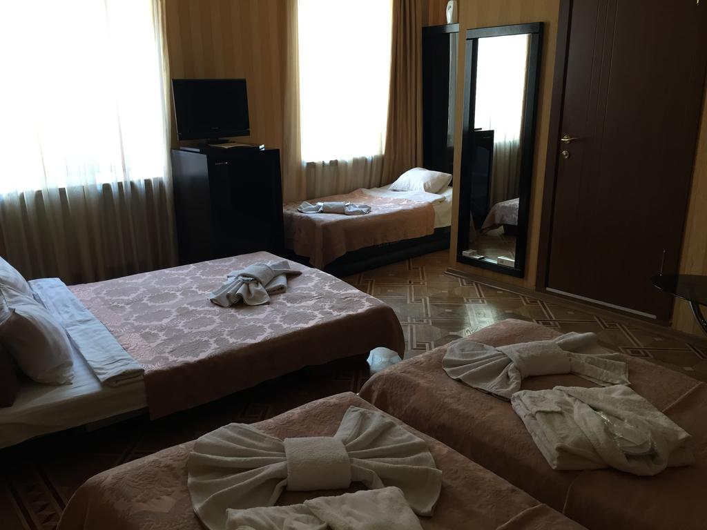 Danisimo Hotel — Тбілісі, Грузія мініатюра 23