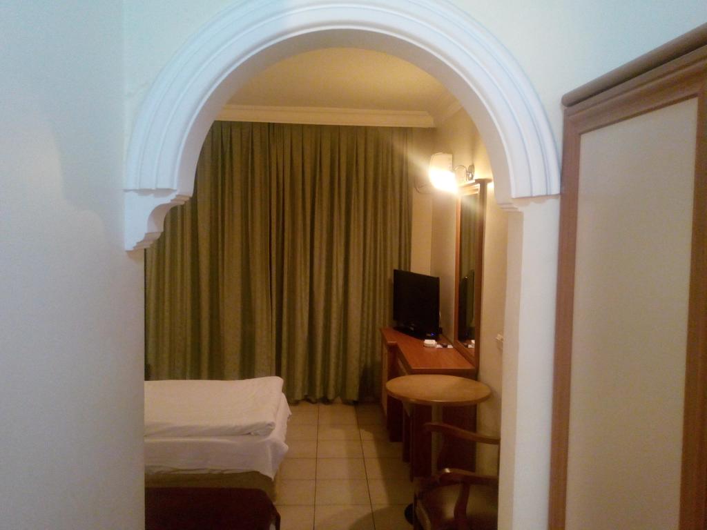 Alanya Beach Hotel, Аланья, Туреччина мініатюра 57