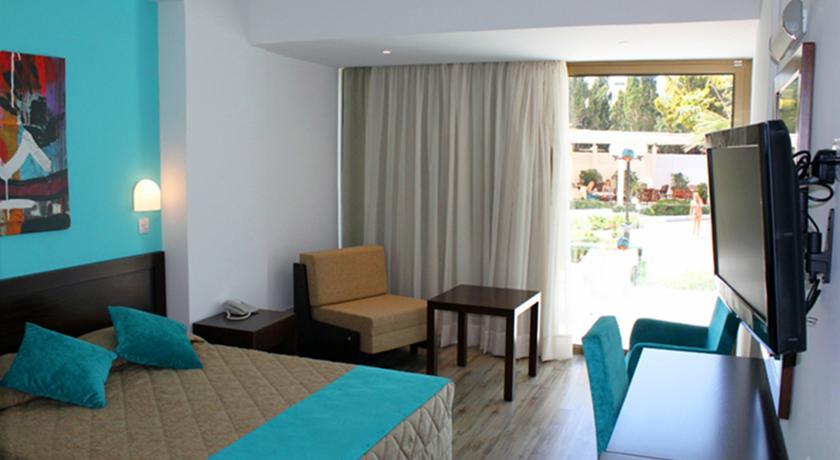Crystal Springs Beach Hotel, Протарас, Кіпр мініатюра 31