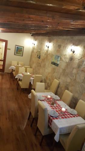 Galia Hotel — Прчань, Чорногорія мініатюра 33