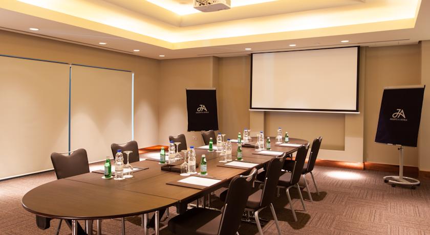 JA Ocean View Hotel — Дубаї, Об'єднані Арабські Емірати мініатюра 202