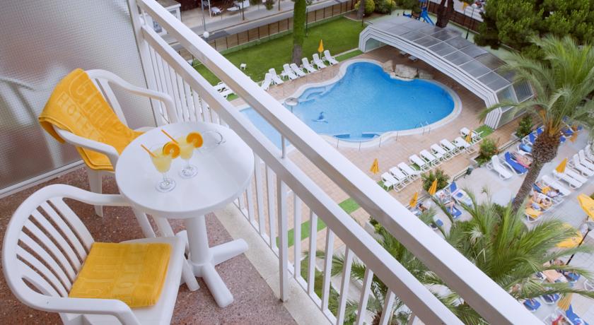 Oasis Park & Spa Hotel — Ллорет-де-Мар, Іспанія мініатюра 6