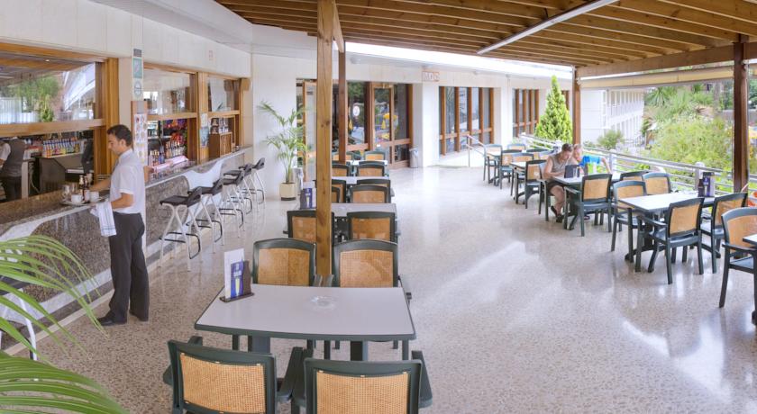 Oasis Park & Spa Hotel — Ллорет-де-Мар, Іспанія мініатюра 12