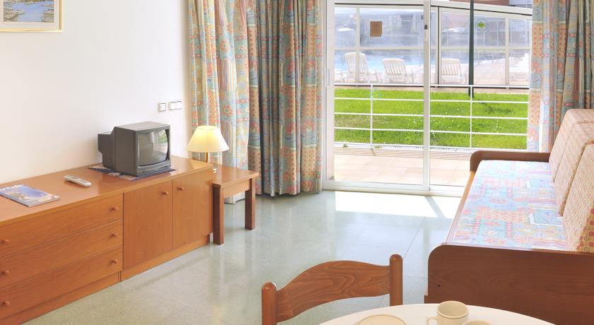 Oasis Park & Spa Hotel — Ллорет-де-Мар, Іспанія мініатюра 43