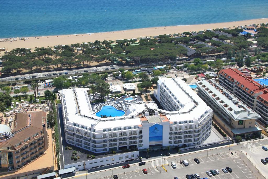 Aqua Hotel Aquamarina & Spa — Коста Барселона, Іспанія — фото 1