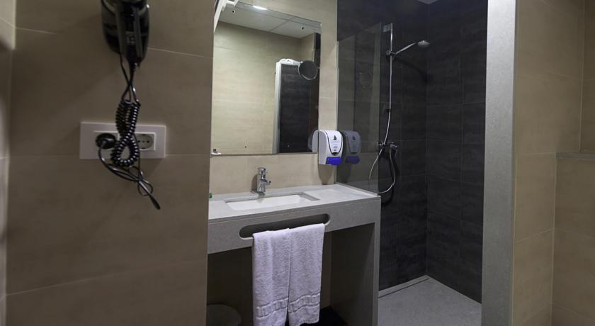 Neptuno Calella Hotel — Коста Барселона, Іспанія мініатюра 10