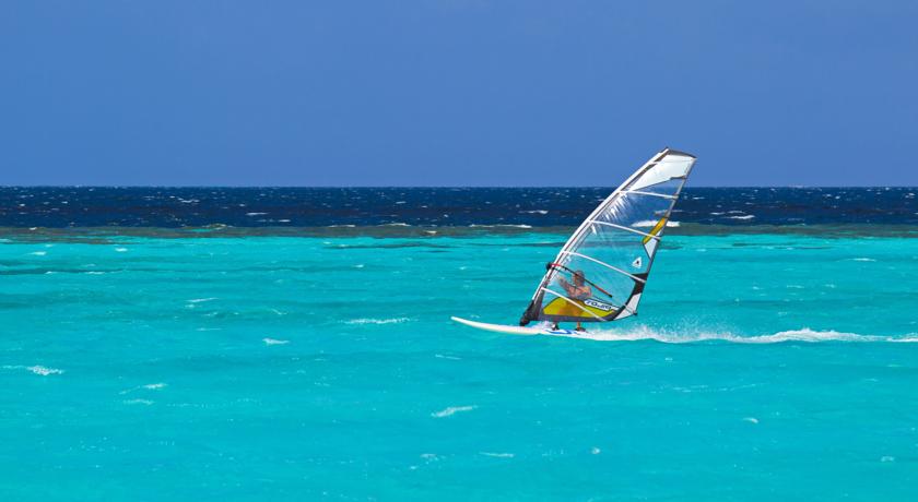 Outrigger Maldives Maafushivaru Resort — Арі (Аліфу) атол, Мальдіви мініатюра 40