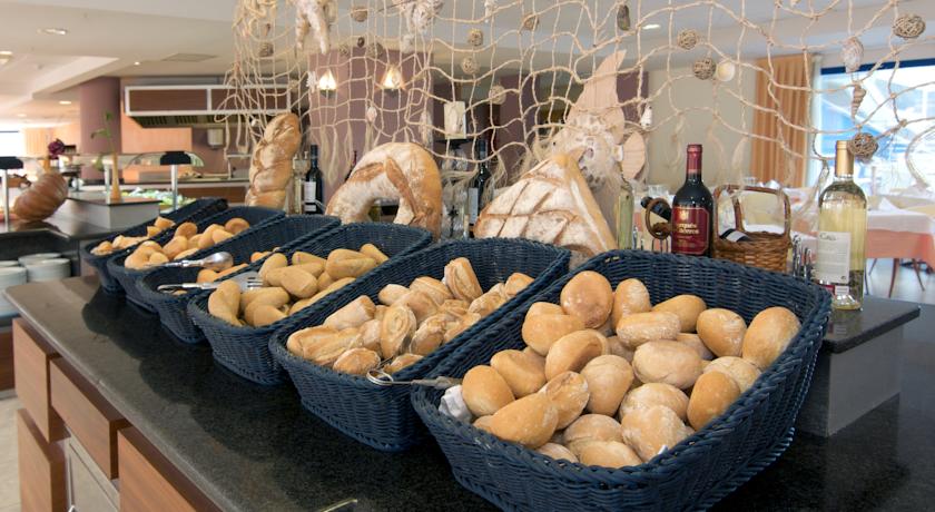 Ponient Piramide Salou by Portaventura World — Коста Дорада, Іспанія мініатюра 12