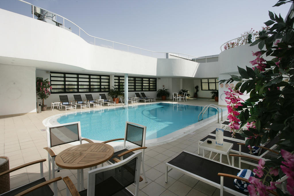 Holiday Inn Abu Dhabi — Абу Дабі, Об'єднані Арабські Емірати мініатюра 11