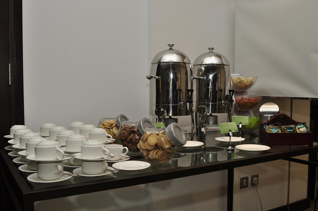 Holiday Inn Abu Dhabi — Абу Дабі, Об'єднані Арабські Емірати мініатюра 32