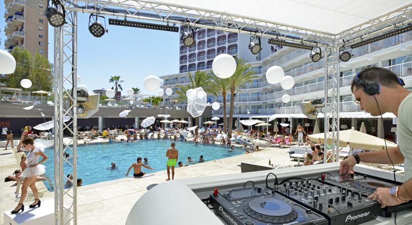 Sol House the Studio Calvia Beach Magaluf — Кальвія, Іспанія мініатюра 16