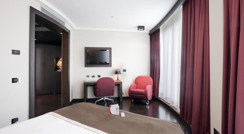 Crowne Plaza Milan City — Мілан, Італія мініатюра 143