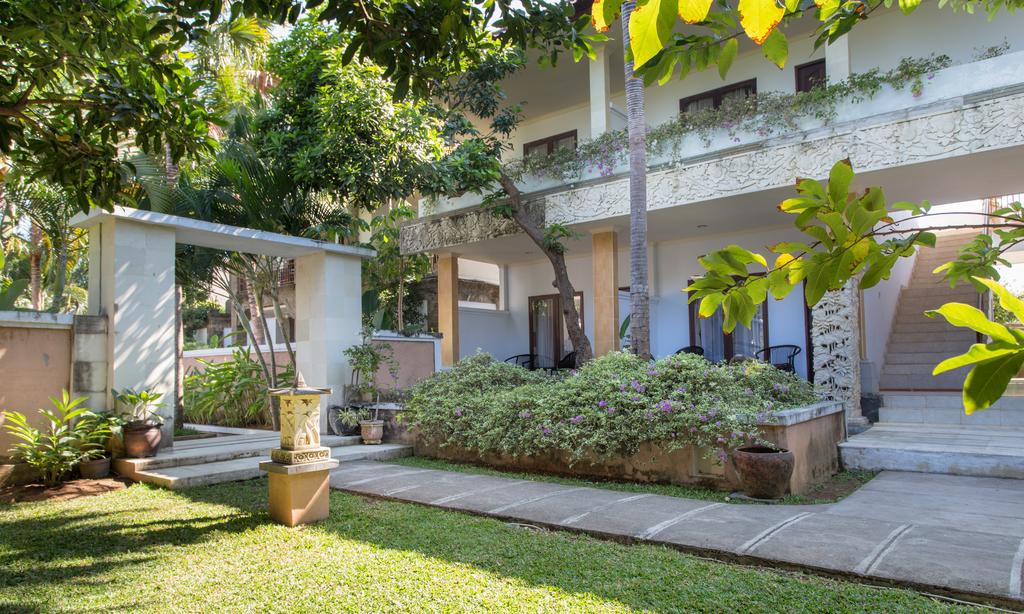 Puri Saron Baruna Beach Cottages Lovina — о. Балі, Індонезія мініатюра 45