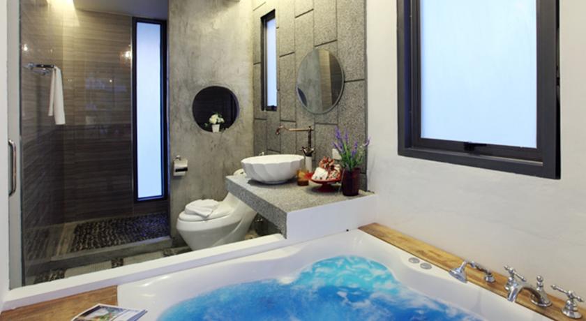 Surintra Boutique Resort — о. Пхукет, Таїланд мініатюра 21