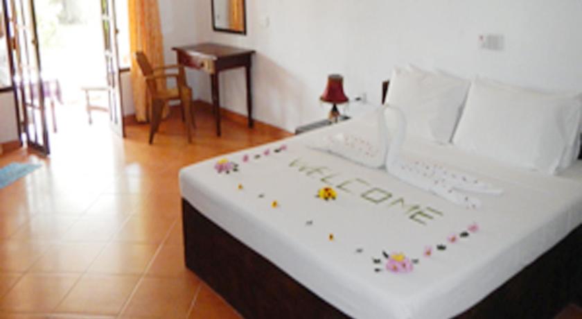 Sun N Sea Hotel — Унаватуна, Шрі Ланка мініатюра 6