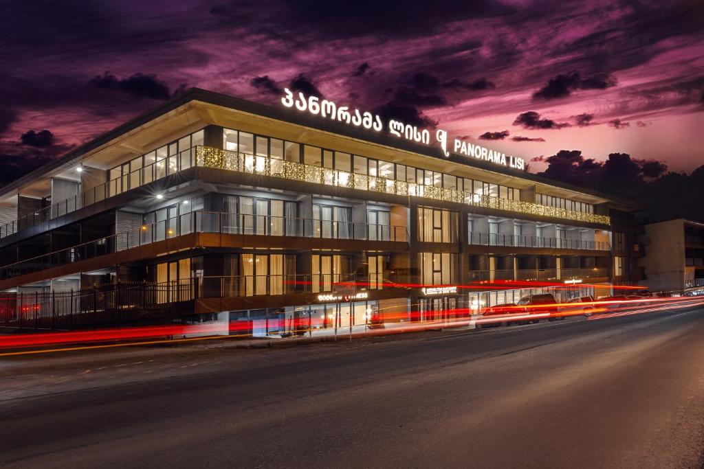 Panorama Lisi Grand Hotel — Тбілісі, Грузія мініатюра 69