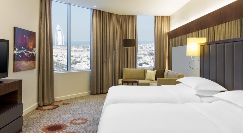 Sheraton Dubai Mall of the Emirates Hotel — Дубаї, Об'єднані Арабські Емірати мініатюра 160