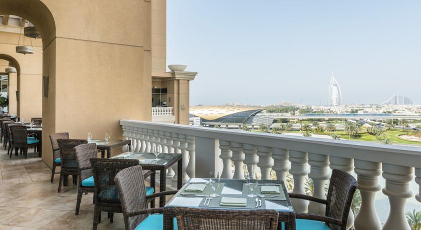 Sheraton Dubai Mall of the Emirates Hotel — Дубаї, Об'єднані Арабські Емірати мініатюра 161