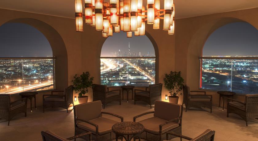 Sheraton Dubai Mall of the Emirates Hotel — Дубаї, Об'єднані Арабські Емірати мініатюра 175