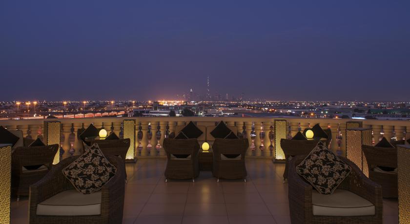 Sheraton Dubai Mall of the Emirates Hotel — Дубаї, Об'єднані Арабські Емірати мініатюра 176