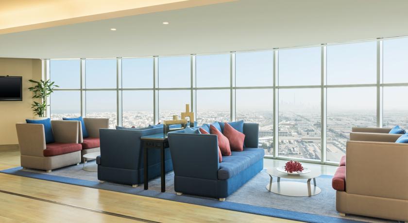 Sheraton Dubai Mall of the Emirates Hotel — Дубаї, Об'єднані Арабські Емірати мініатюра 196