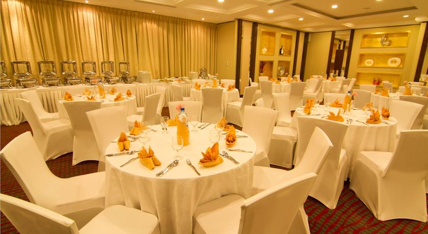 Ramada by Wyndham Dubai Deira — Дубаї, Об'єднані Арабські Емірати мініатюра 25