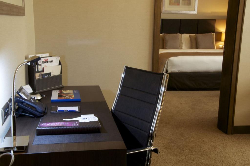Ramada Downtown Abu Dhabi — Абу Дабі, Об'єднані Арабські Емірати мініатюра 13