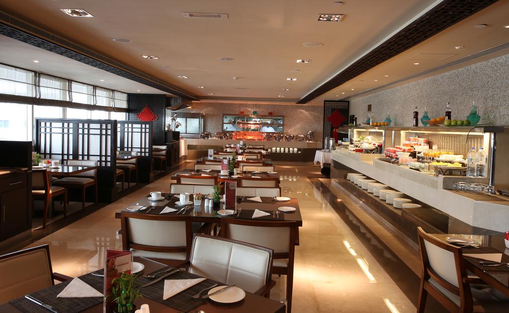 Ramada Downtown Abu Dhabi — Абу Дабі, Об'єднані Арабські Емірати мініатюра 20