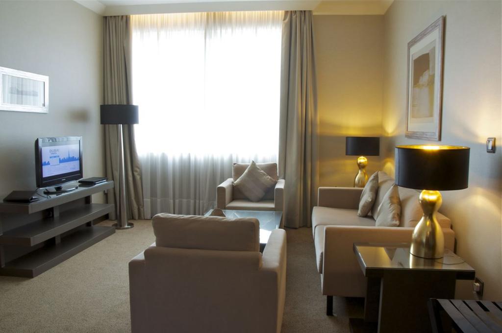 Ramada Downtown Abu Dhabi — Абу Дабі, Об'єднані Арабські Емірати мініатюра 22