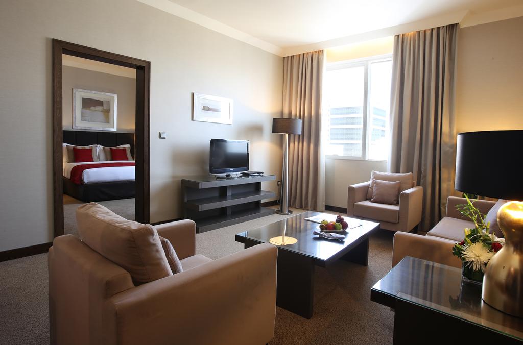 Ramada Downtown Abu Dhabi — Абу Дабі, Об'єднані Арабські Емірати мініатюра 39