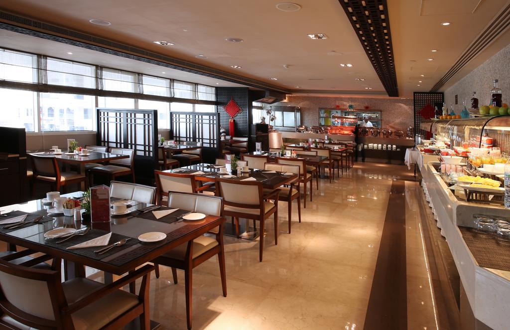 Ramada Downtown Abu Dhabi — Абу Дабі, Об'єднані Арабські Емірати мініатюра 43