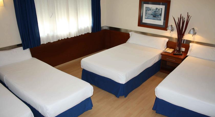 Atiram Tres Torres Hotel — Барселона, Іспанія мініатюра 11