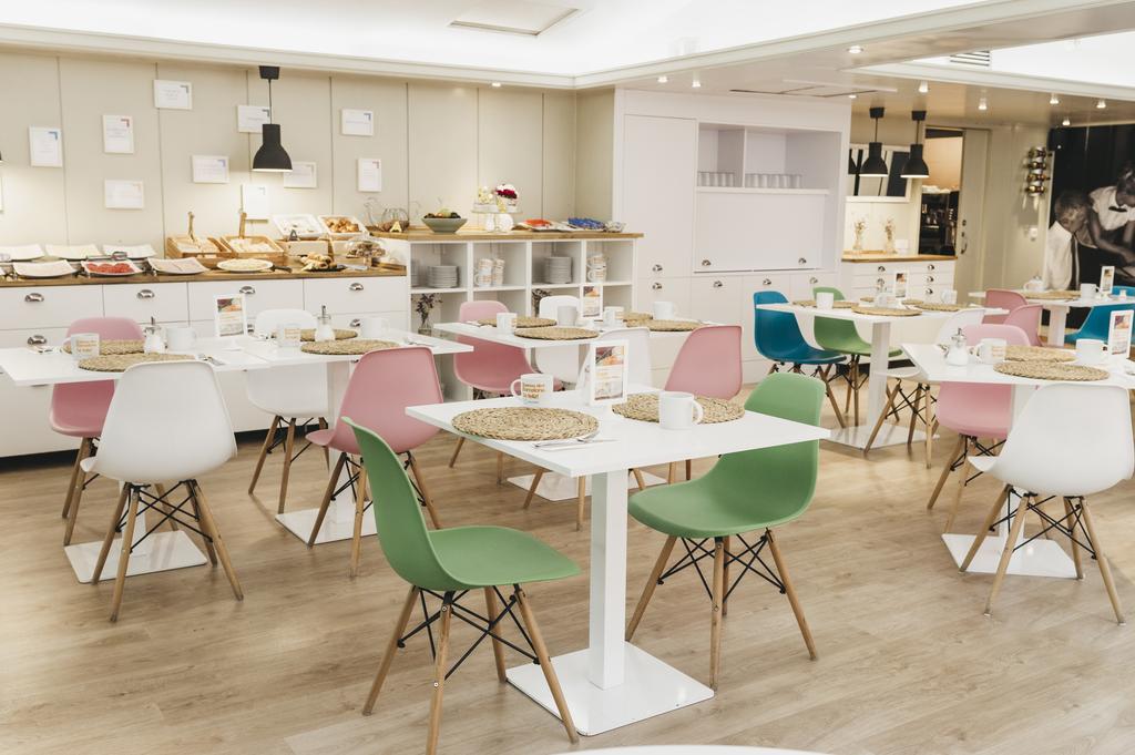 Atiram Tres Torres Hotel — Барселона, Іспанія мініатюра 32
