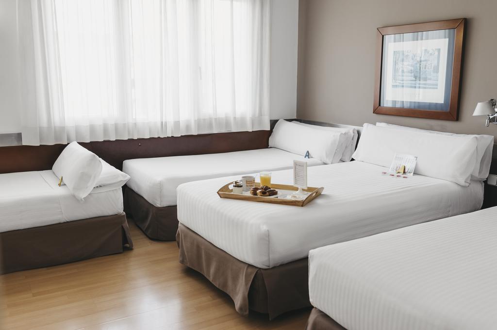 Atiram Tres Torres Hotel — Барселона, Іспанія мініатюра 35