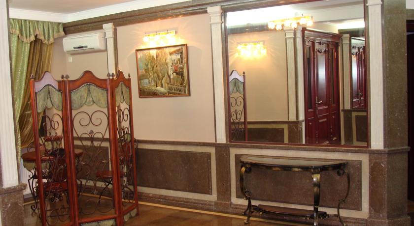 Aeetes Palace — Кутаїсі, Грузія мініатюра 54