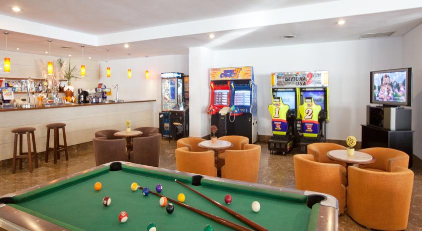 HM Martinique Aparthotel Magaluf — Кальвія, Іспанія мініатюра 25