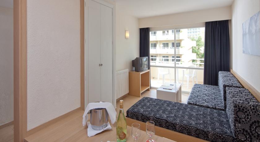 HM Martinique Aparthotel Magaluf — Кальвія, Іспанія мініатюра 33
