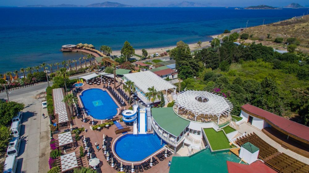 Golden Beach Bodrum by Jura Turgutreis — Бодрум, Туреччина мініатюра 82