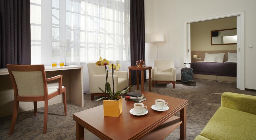 Harvey Spa & Kur Hotel — Франтішкови Лазні, Чехія мініатюра 20
