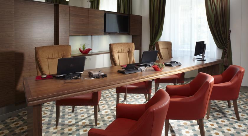 Harvey Spa & Kur Hotel — Франтішкови Лазні, Чехія мініатюра 28