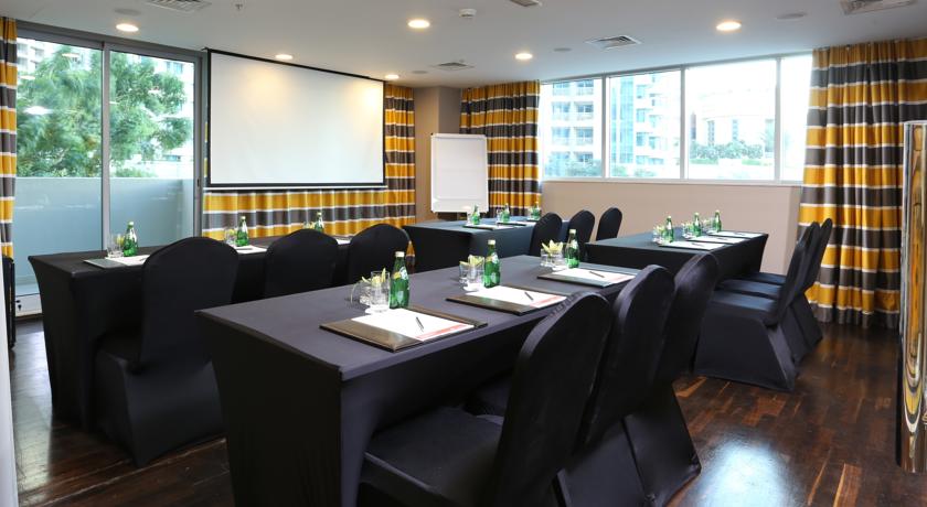 Ramada Downtown Burj Dubai — Дубаї, Об'єднані Арабські Емірати мініатюра 123