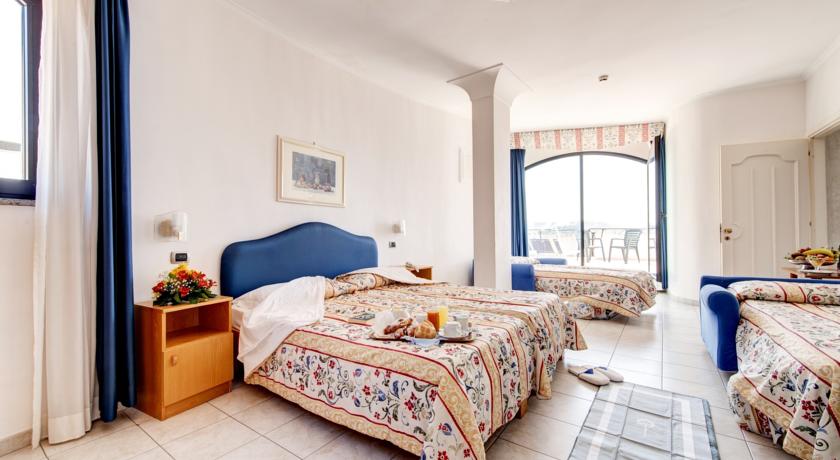 Bajamar Hotel Formia — Рівʼєра ді Улісс, Італія мініатюра 33