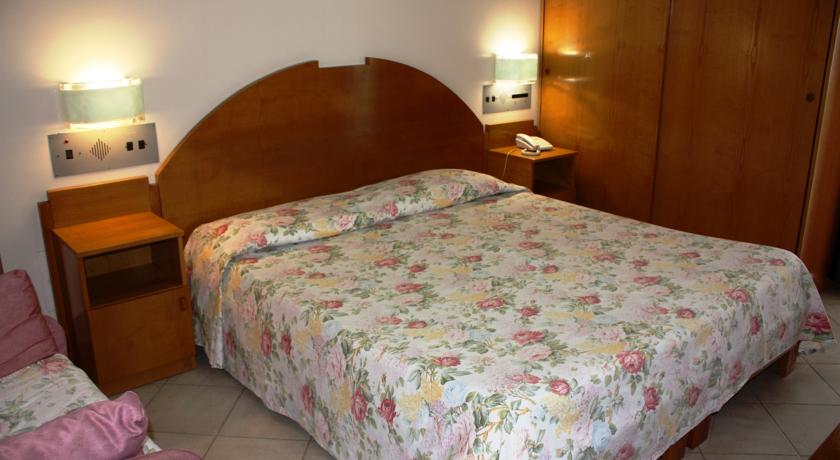 Bajamar Hotel Formia — Рівʼєра ді Улісс, Італія мініатюра 34