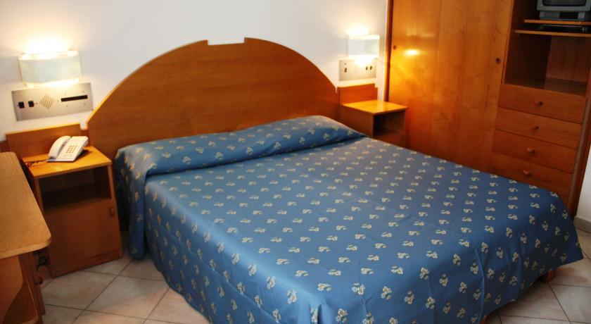 Bajamar Hotel Formia — Рівʼєра ді Улісс, Італія мініатюра 44